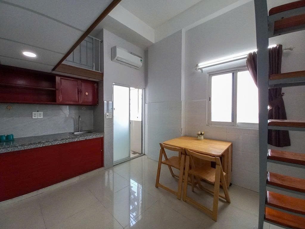 Phòng trọ Duplex 20m2 tại PTC House Cao Thị Chính - Quận 7 - Phòng khách