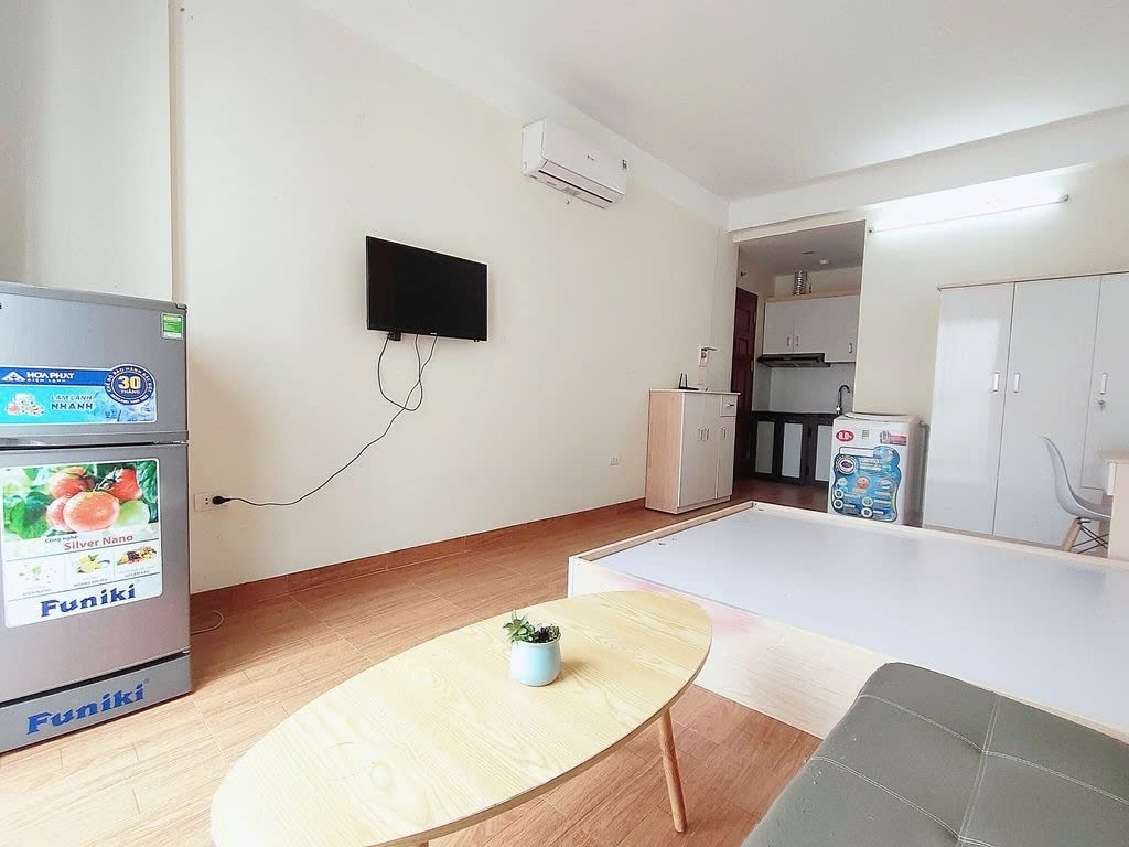 Phòng trọ PTC House Nguyễn Khang - Cầu Giấy  - Phòng (*)