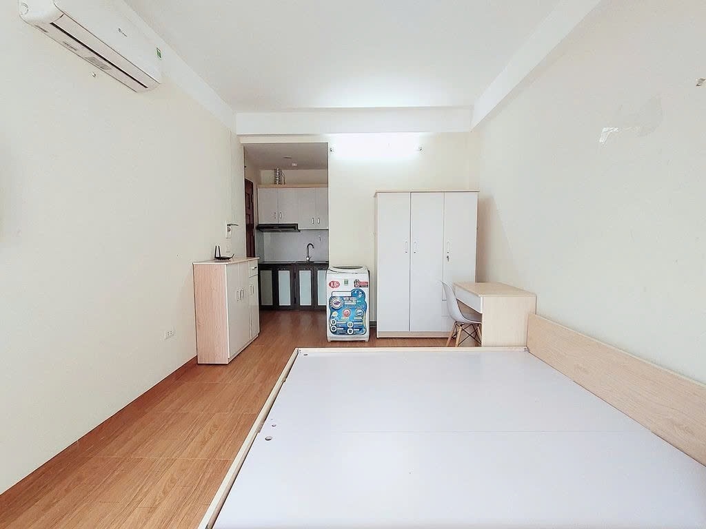 Phòng trọ PTC House Nguyễn Khang - Cầu Giấy  - Phòng (*)