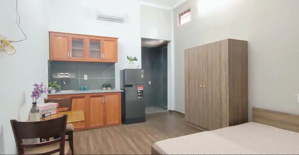 Phòng trọ PTC House Lý Chính Thắng - Quận 3 - Phòng (*)