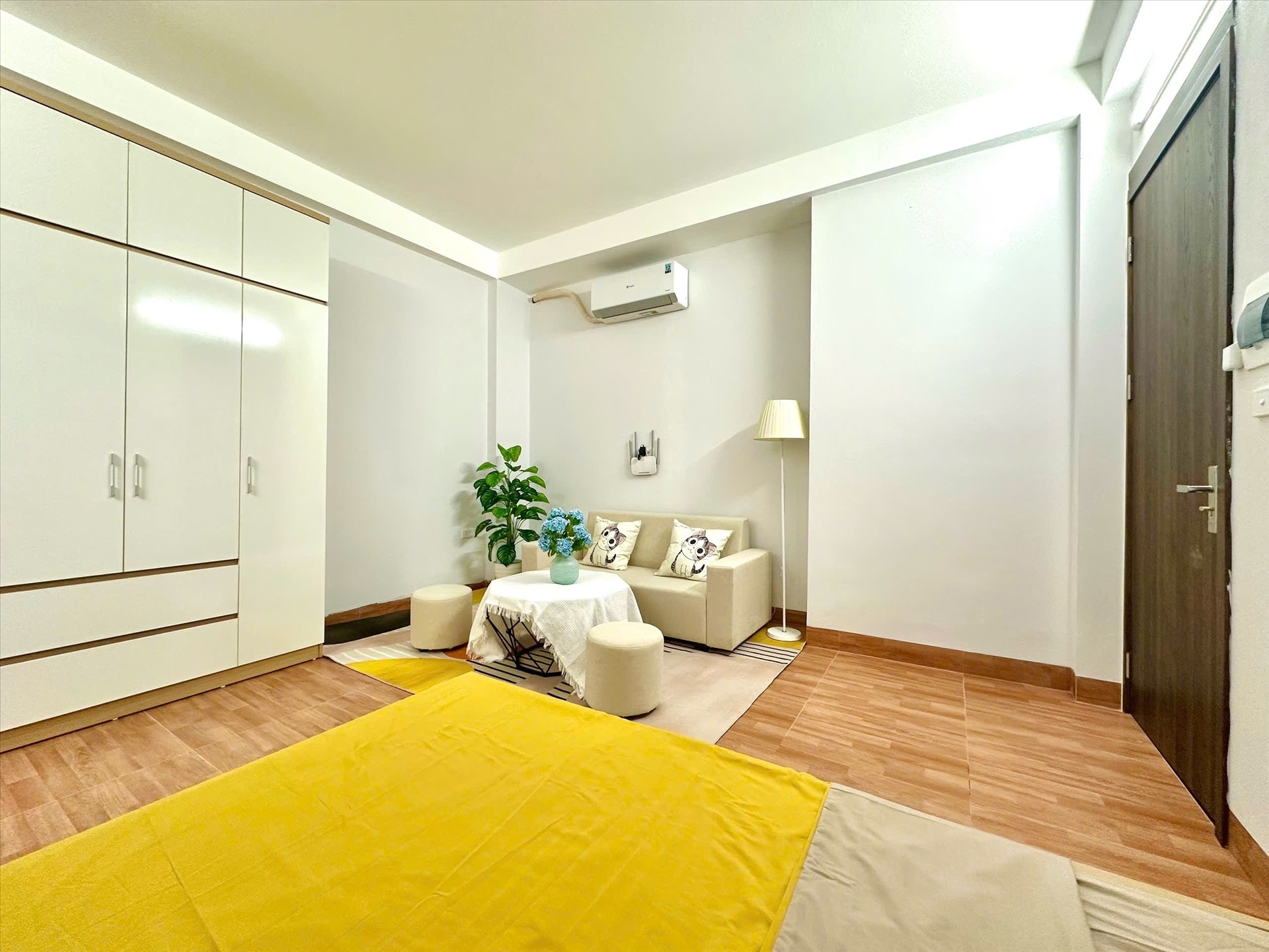 Phòng trọ Studio 30m2 tại Time House 9 Cổ Nhuế -  Bắc Từ Liêm - Phòng khách