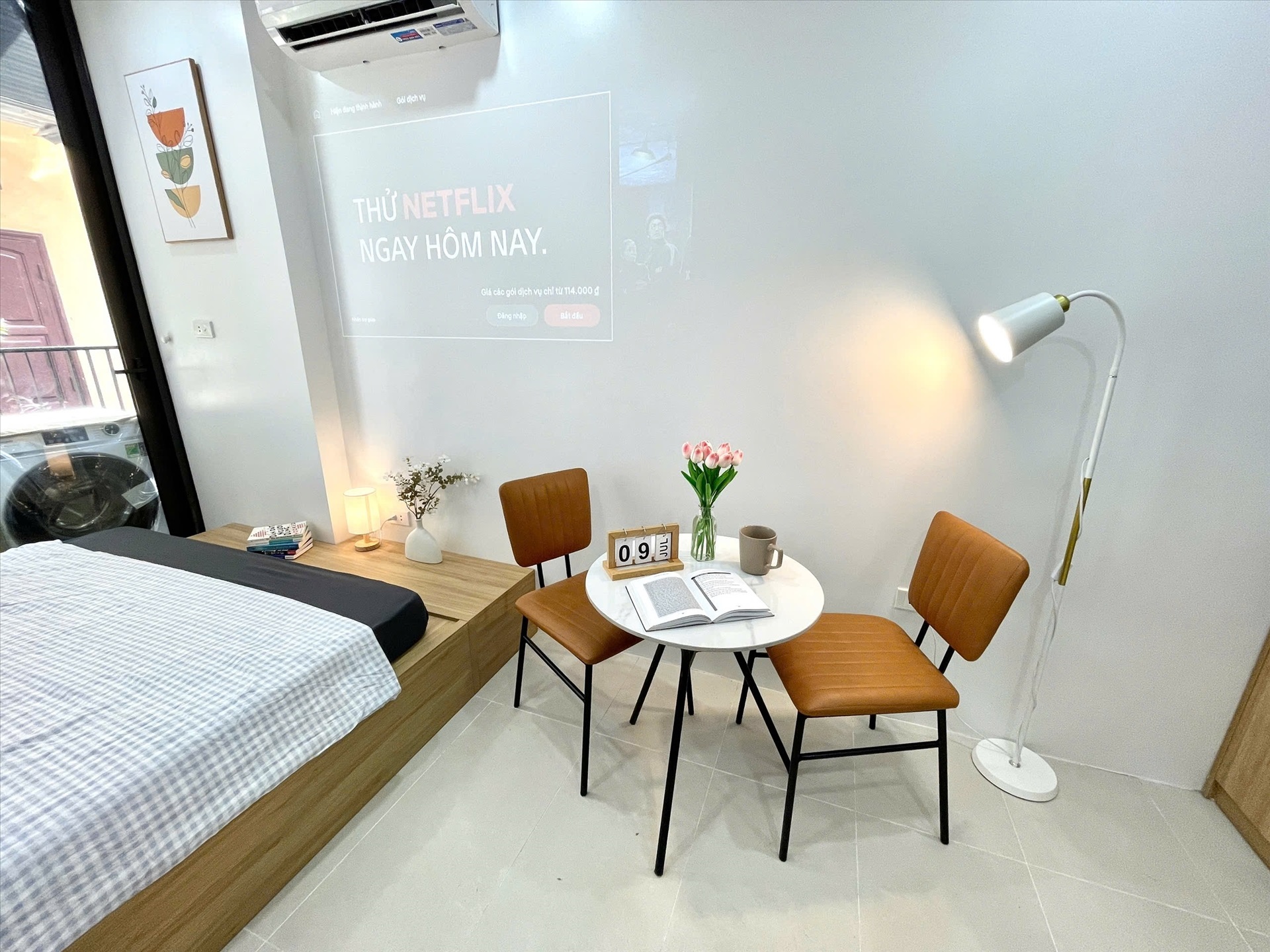 Phòng trọ Studio 26m2 tại Airstay Hoàng Quốc Việt - Cầu Giấy - Phòng khách