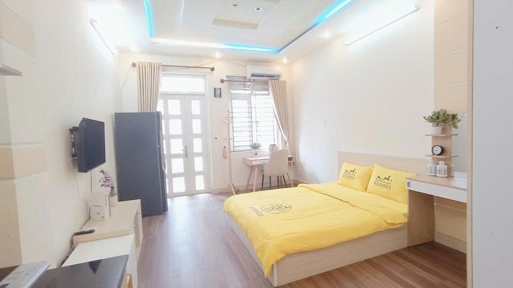 Phòng trọ PTC House Cô Giang - Quận 1 - Phòng (*)