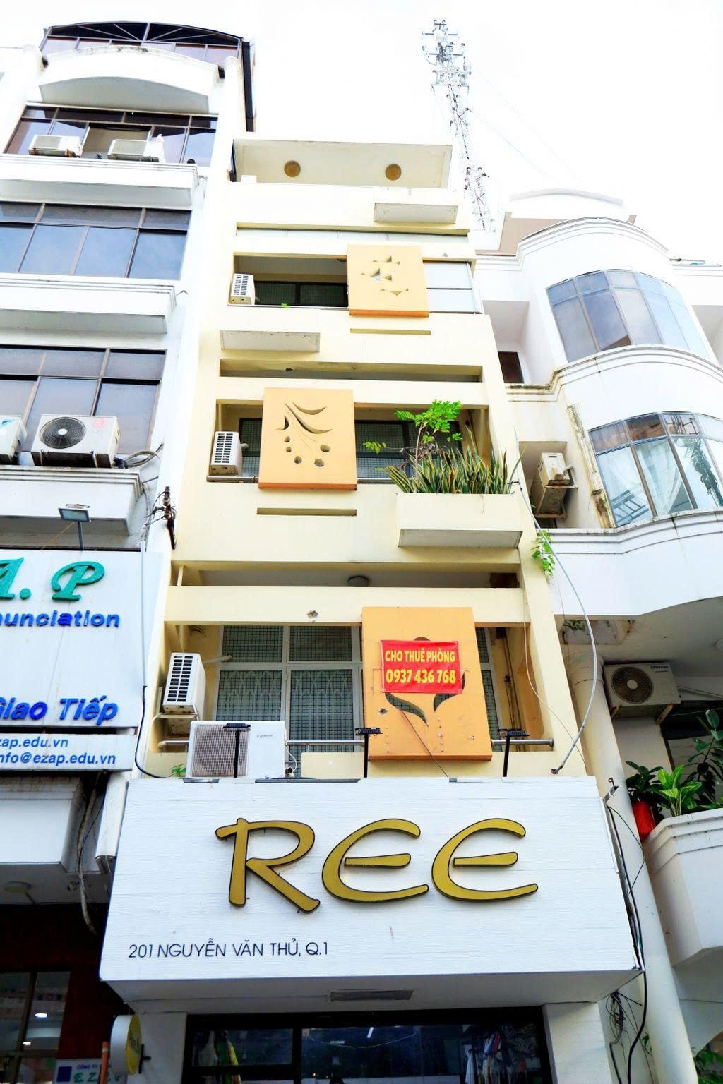 Phòng trọ PTC House Nguyễn Văn Thủ - Quận 1 - Toàn cảnh tòa nhà (*)