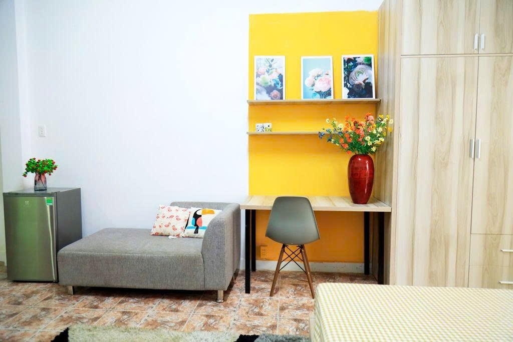 Phòng trọ Studio 30m2 tại PTC House Nguyễn Văn Thủ - Quận 1 - Phòng khách