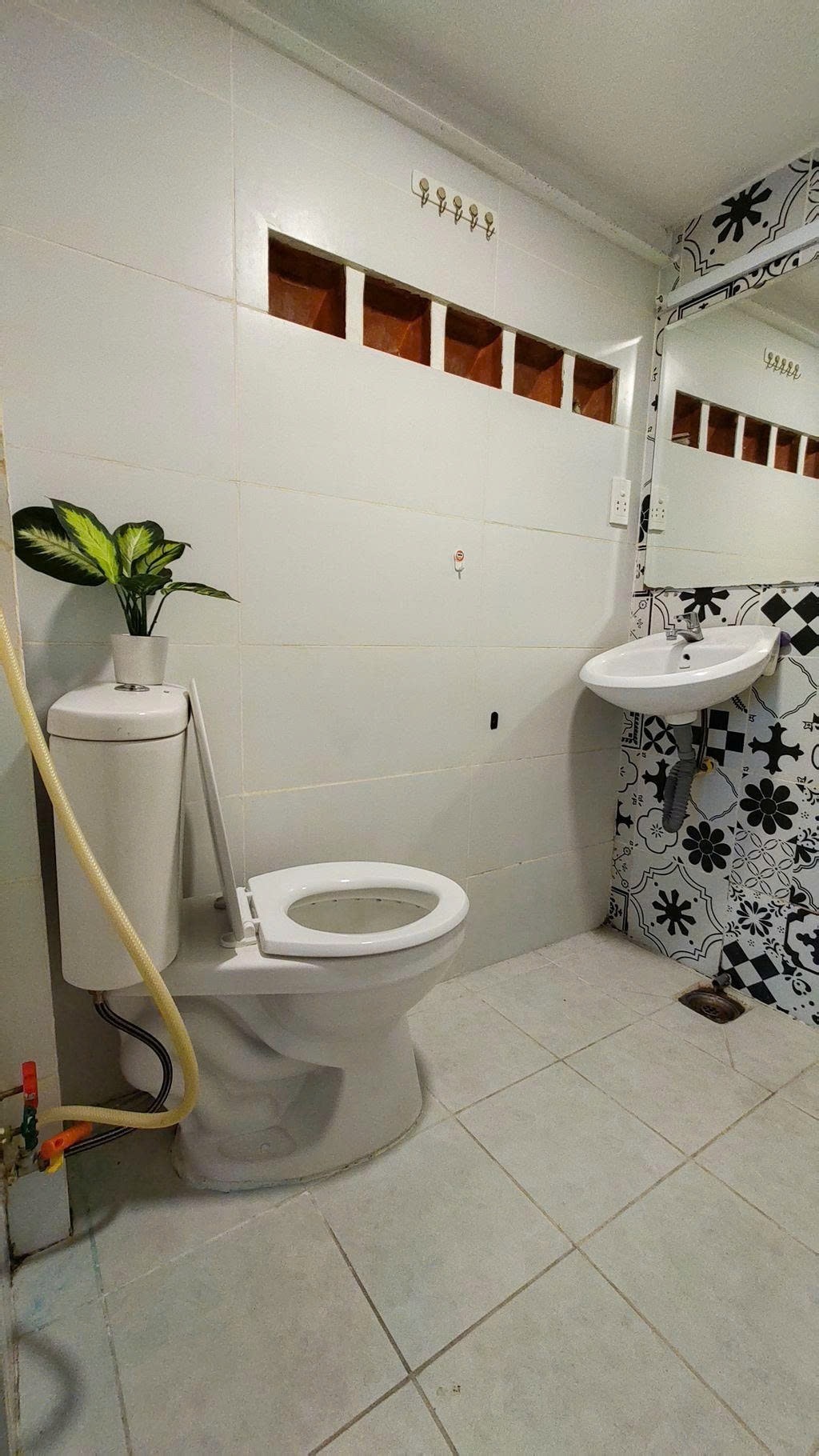 Phòng trọ Studio 20m2 tại PTC House Nguyễn Thị Thập - Quận 7 - Phòng tắm