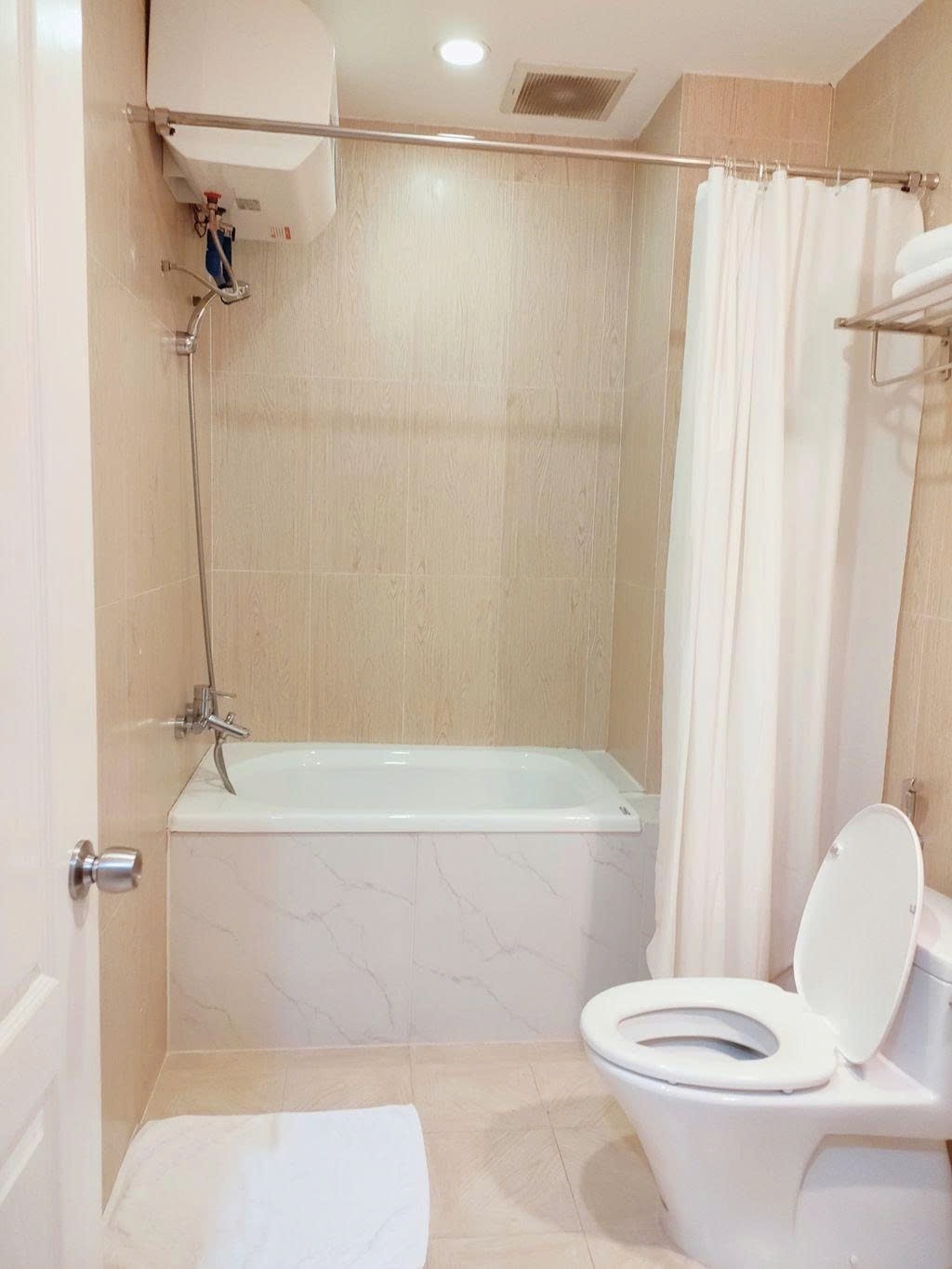 Phòng trọ Studio 40m2 tại PTC House Nguyễn Thị Minh Khai - Quận 1 - Phòng tắm