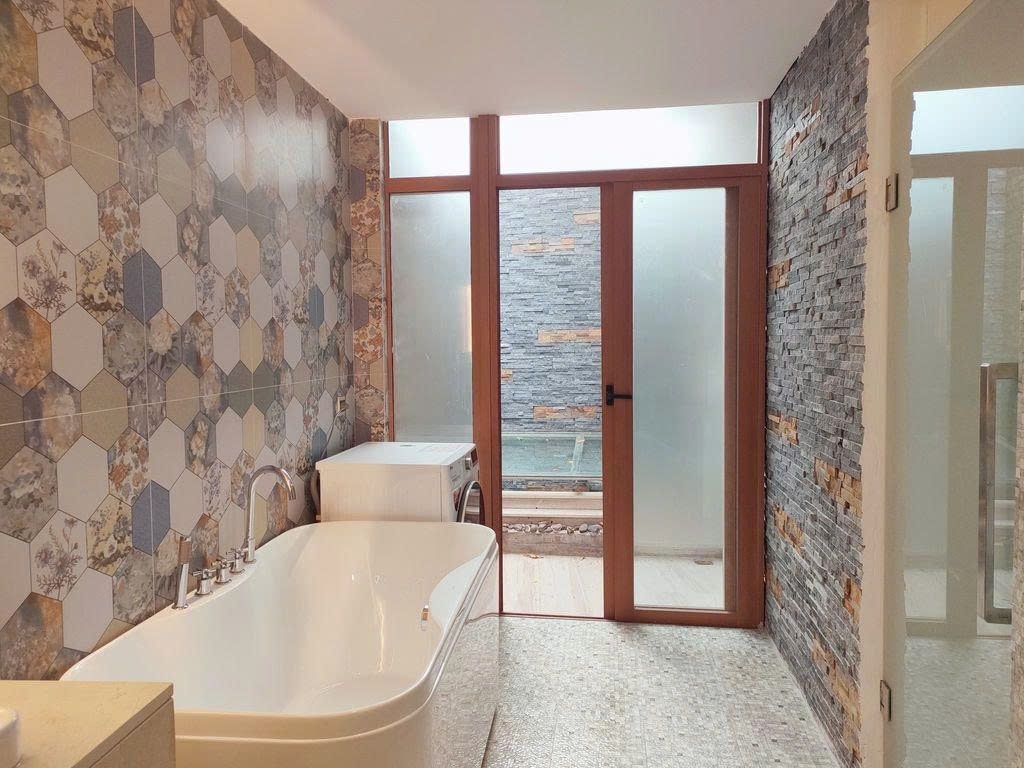 Phòng trọ Studio 50m2 tại PTC House Đường 62 - Quận 2 - Phòng tắm