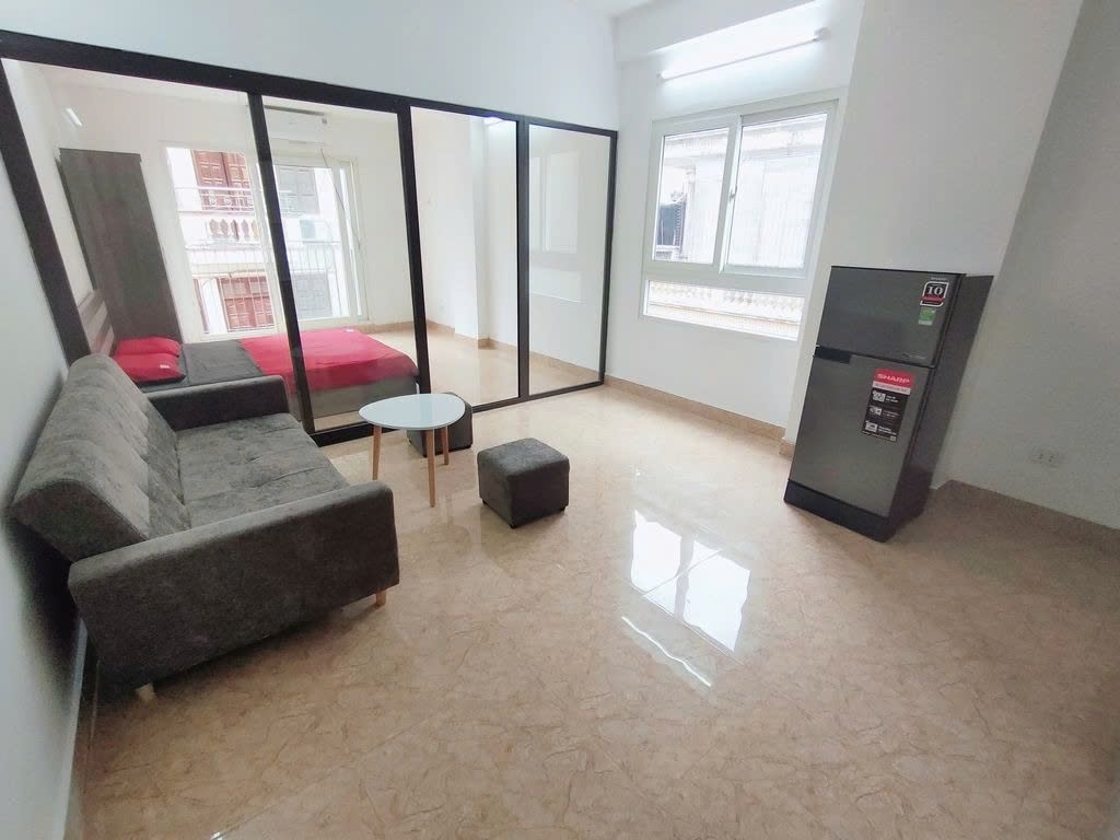 Phòng trọ PTC House Nguyễn Chí Thanh - Đống Đa - Phòng (*)