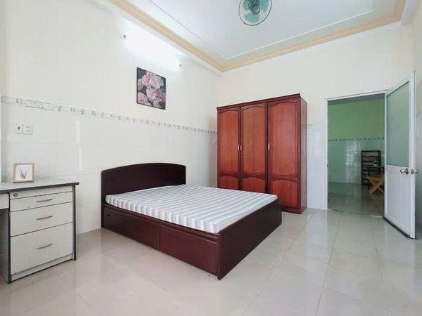 Phòng trọ PTC House Lê Văn Huân - Tân Bình - Phòng (*)