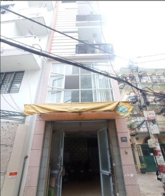 Phòng trọ PTC House Huỳnh Văn Bánh 1 - Phú Nhuận - Toàn cảnh tòa nhà (*)