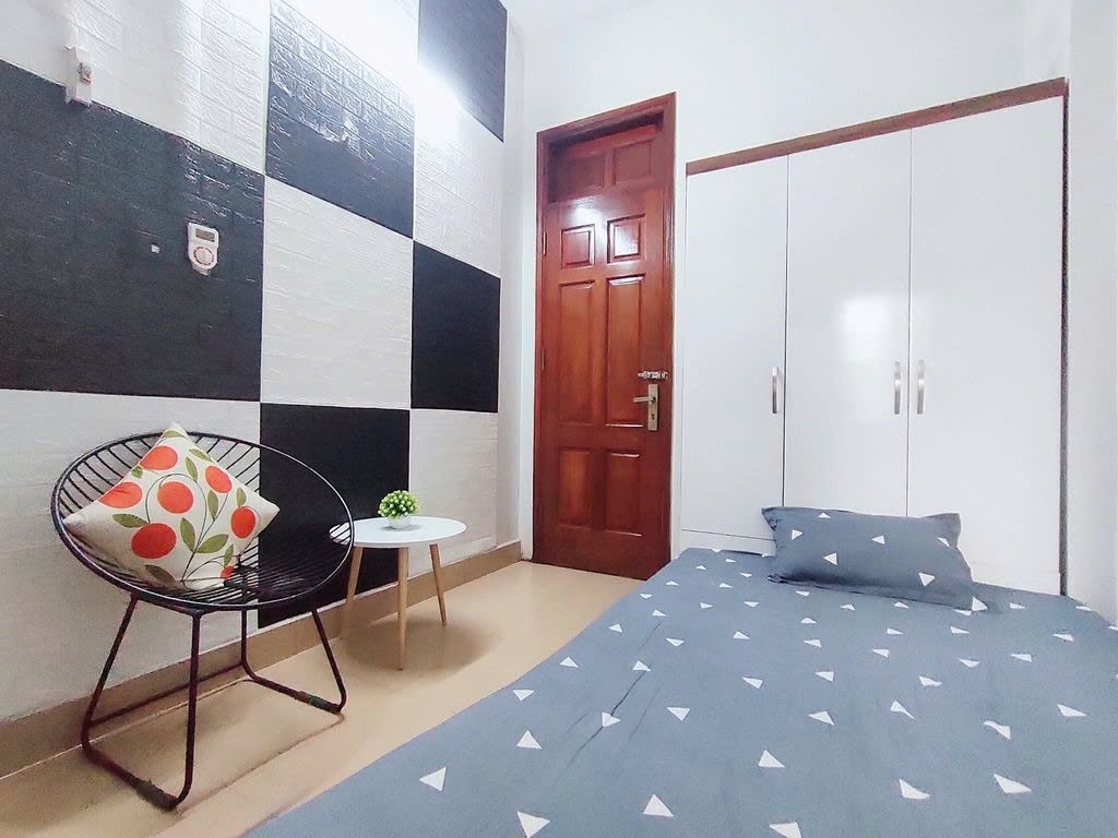 Phòng trọ PTC House Tôn Đức Thắng -  Đống Đa - Phòng (*)