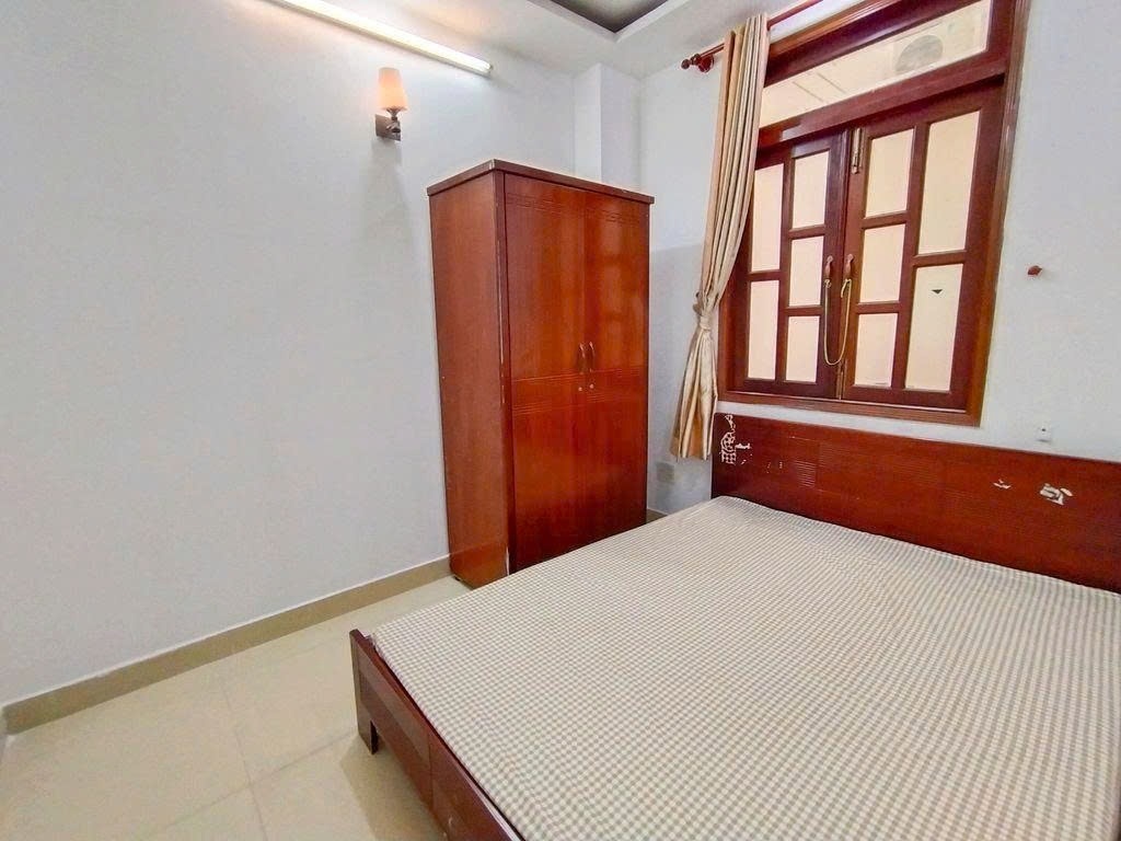 Phòng trọ PTC House 2 Cộng Hòa - Tân Bình - Phòng (*)