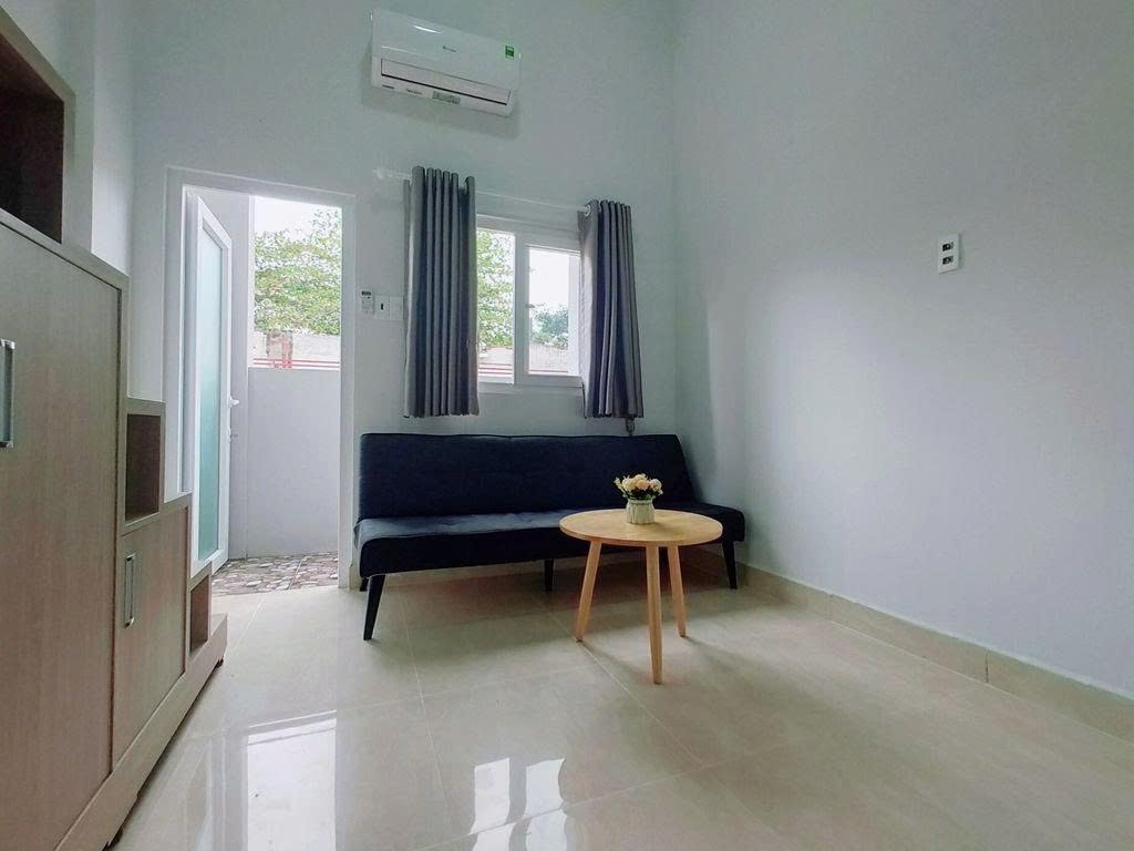 Phòng trọ Duplex 25m2 tại PTC House Khuông Việt - Tân Phú - Phòng khách