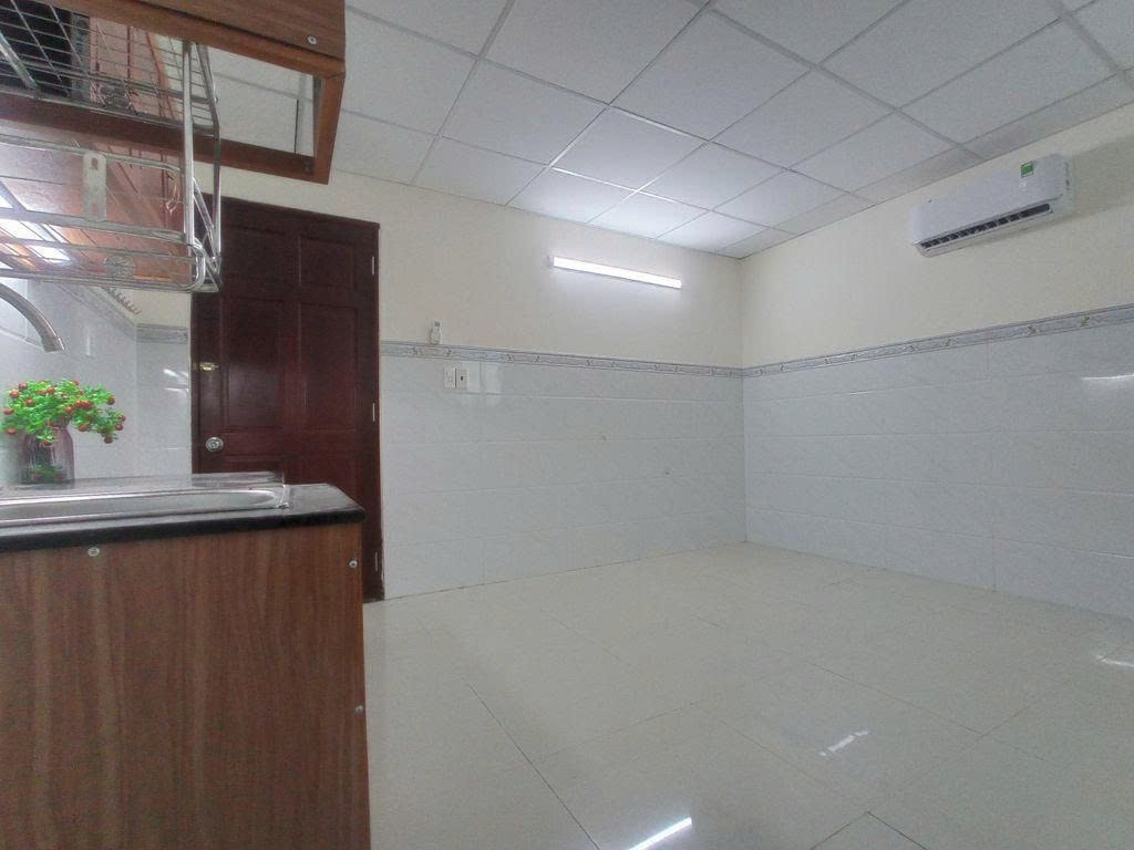 Phòng trọ PTC House Vườn Lài - Quận 12 - Phòng (*)