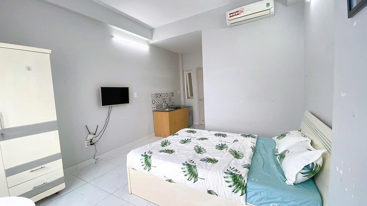 Phòng trọ PTC House 1 Cách Mạng Tháng 8 - Quận 3 - Phòng (*)