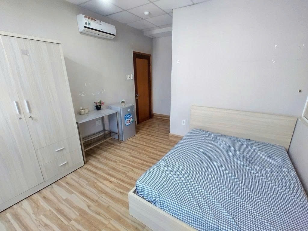 Phòng trọ PTC House2 Đường số 9 - Quận 7 - Phòng (*)