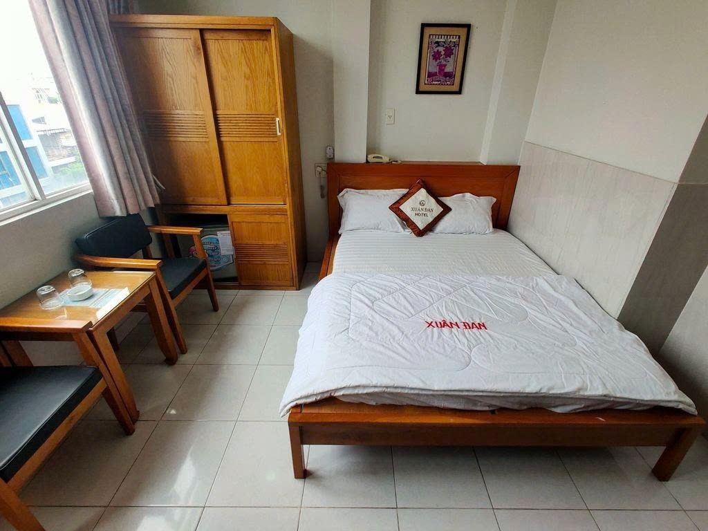 Phòng trọ PTC House Nguyễn Cư Trinh - Quận 1 - Phòng (*)