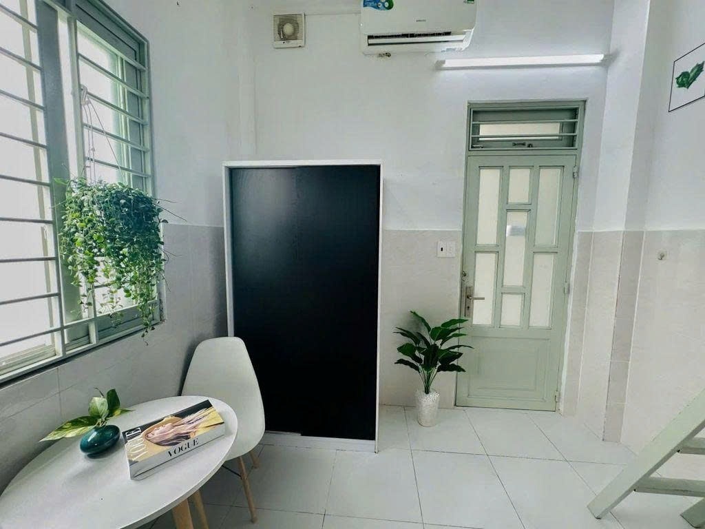 Phòng trọ Cozrum Dương Quảng Hàm - Gò Vấp - Phòng (*)