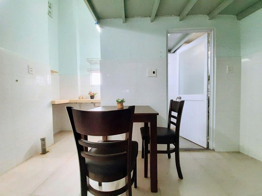 Phòng trọ PTC House Đường số 16 - Quận 2 - Phòng (*)