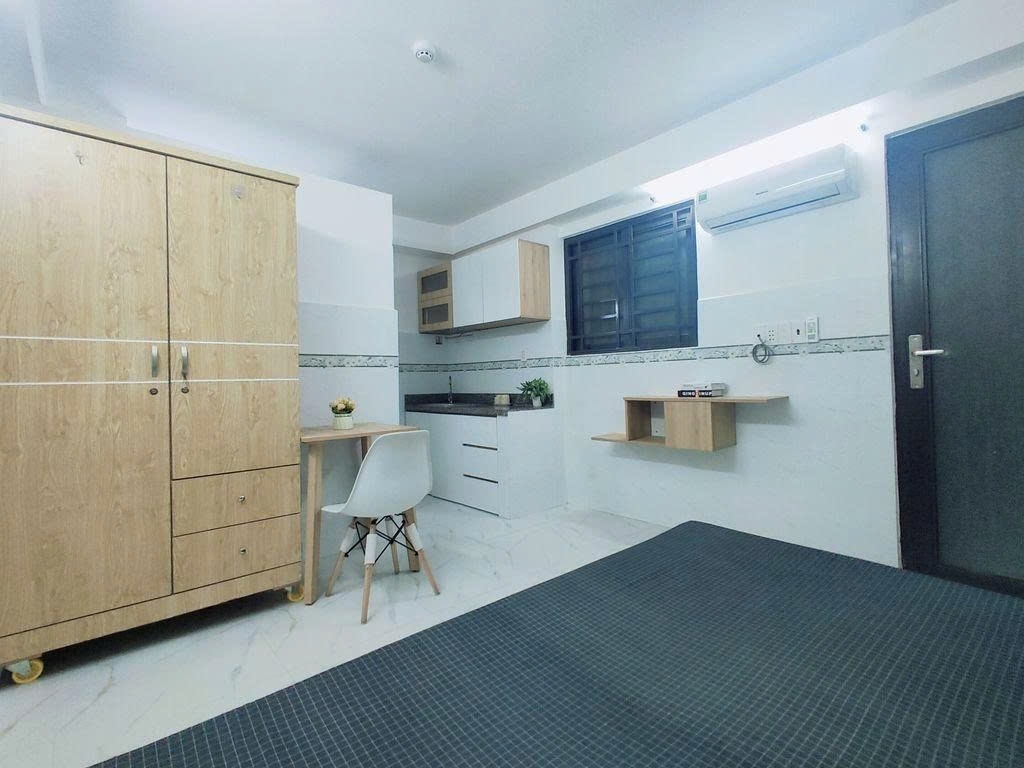 Phòng trọ PTC House 3 Cộng Hoà - Tân Bình - Phòng (*)