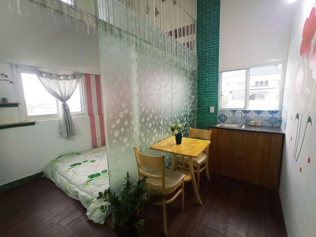 Phòng trọ PTC House Tố Hiến Thành - Quận 10 - Phòng (*)