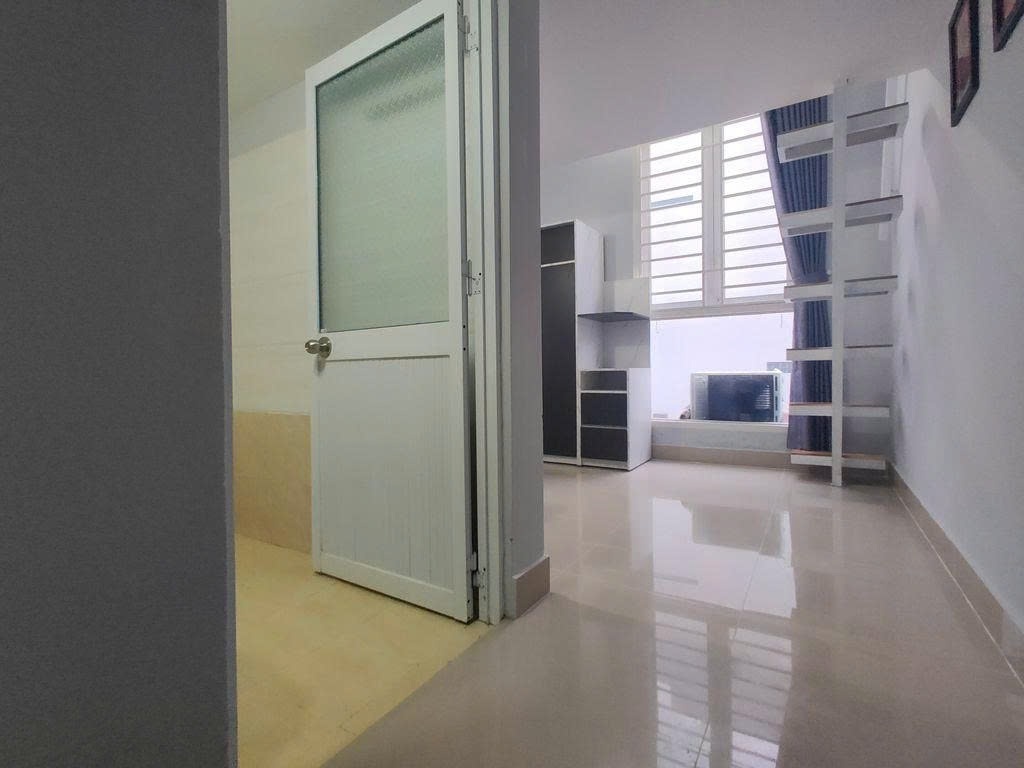 Phòng trọ PTC House 4 Nguyễn Văn Đậu - Bình Thạnh - Phòng (*)