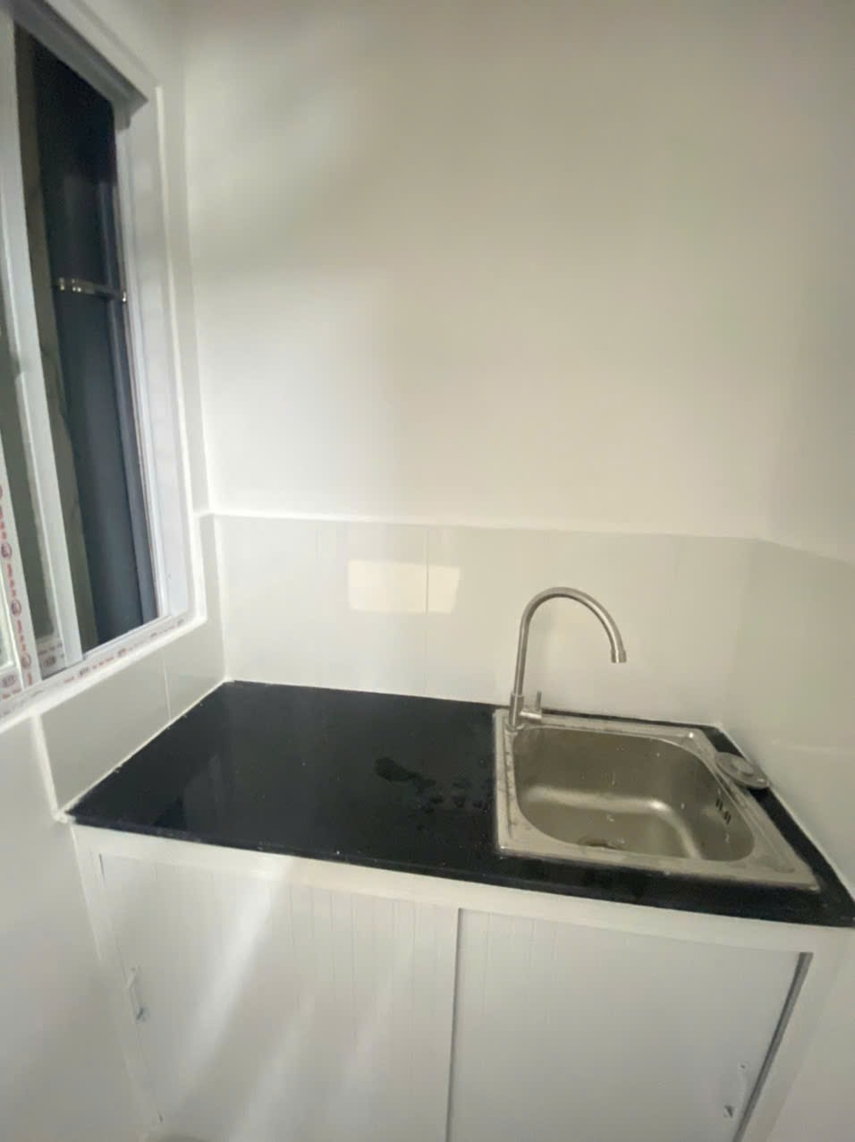 Phòng trọ Studio 25m2 tại Sea Home Nguyễn Ngọc Lộc - Quận 10 - Phòng bếp