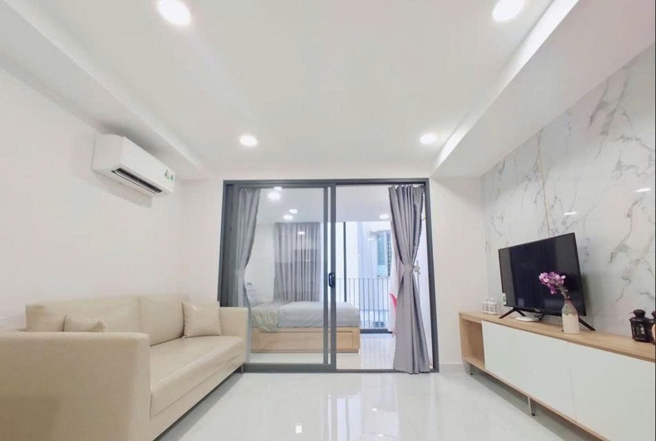 Phòng trọ 1 Phòng ngủ 40m2 tại PTC House Trần Đình Xu - Quận 1 - Phòng khách