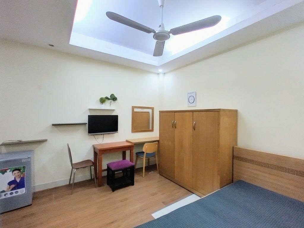 Phòng trọ PTC House Lam Sơn - Tân Bình - Phòng (*)