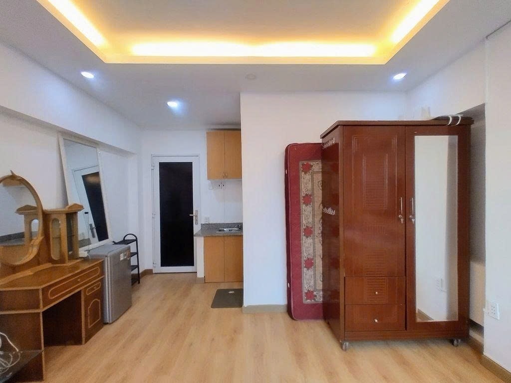 Phòng trọ PTC House Nguyễn Thị Minh Khai - Quận 3 - Phòng (*)