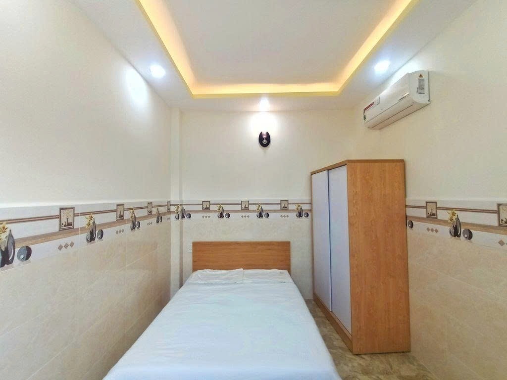 Phòng trọ PTC House 3 Nguyễn Văn Công - Gò Vấp - Phòng (*)