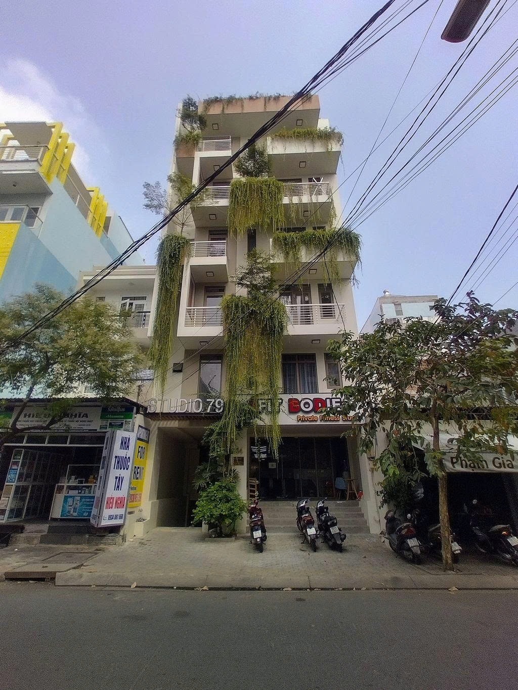 Phòng trọ PTC House Đường số 79 - Quận 7 - Toàn cảnh tòa nhà (*)