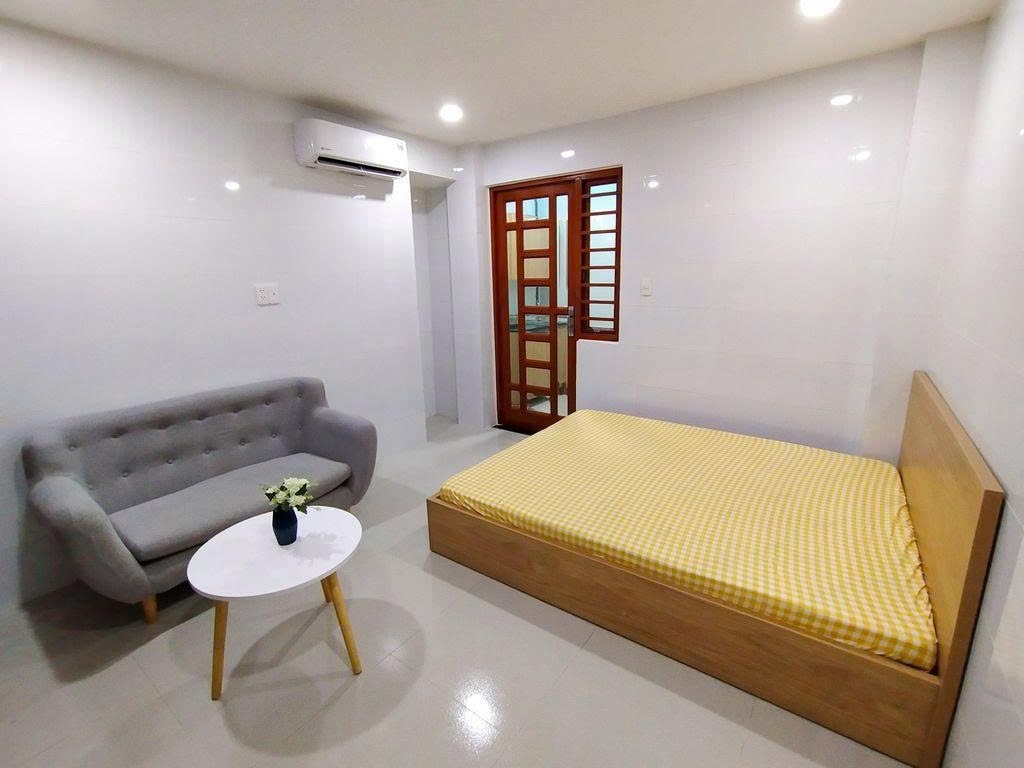 Phòng trọ PTC House Tôn Thất Đạm - Quận 1 - Phòng (*)