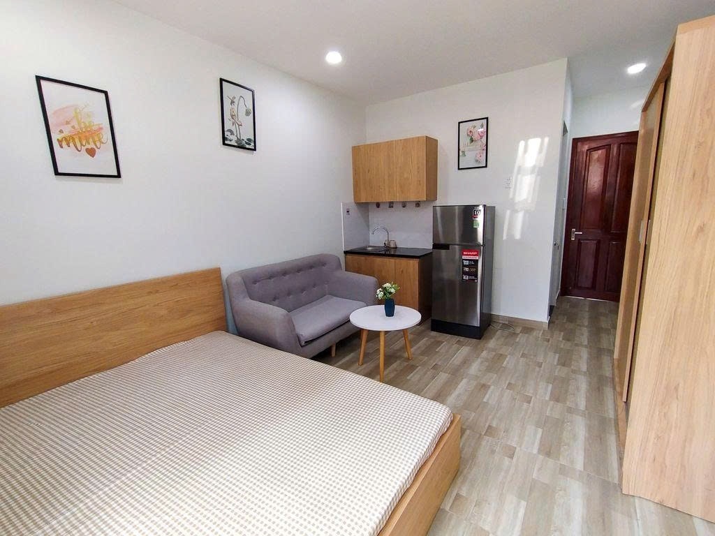 Phòng trọ PTC House Tôn Thất Đạm - Quận 1 - Phòng (*)