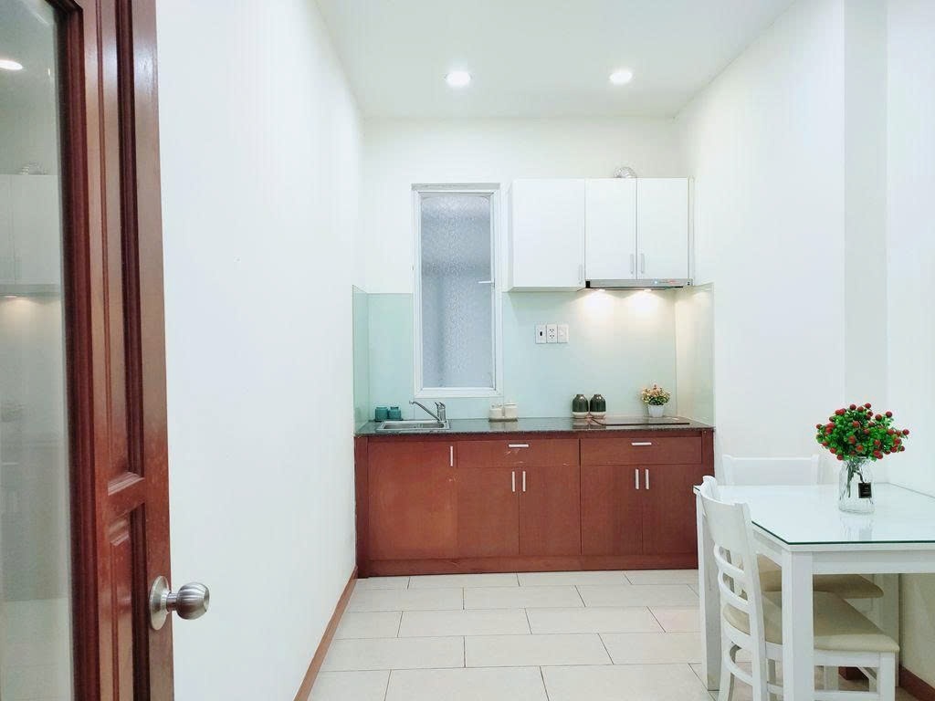 Phòng trọ 1 Phòng ngủ 40m2 tại PTC House Thái Văn Lung 4 - Quận 1 - Phòng bếp