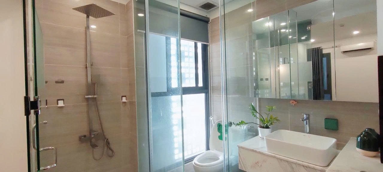 Phòng trọ Studio 25m2 tại PTC House Nguyễn Trãi 1 - Quận 1 - Phòng tắm