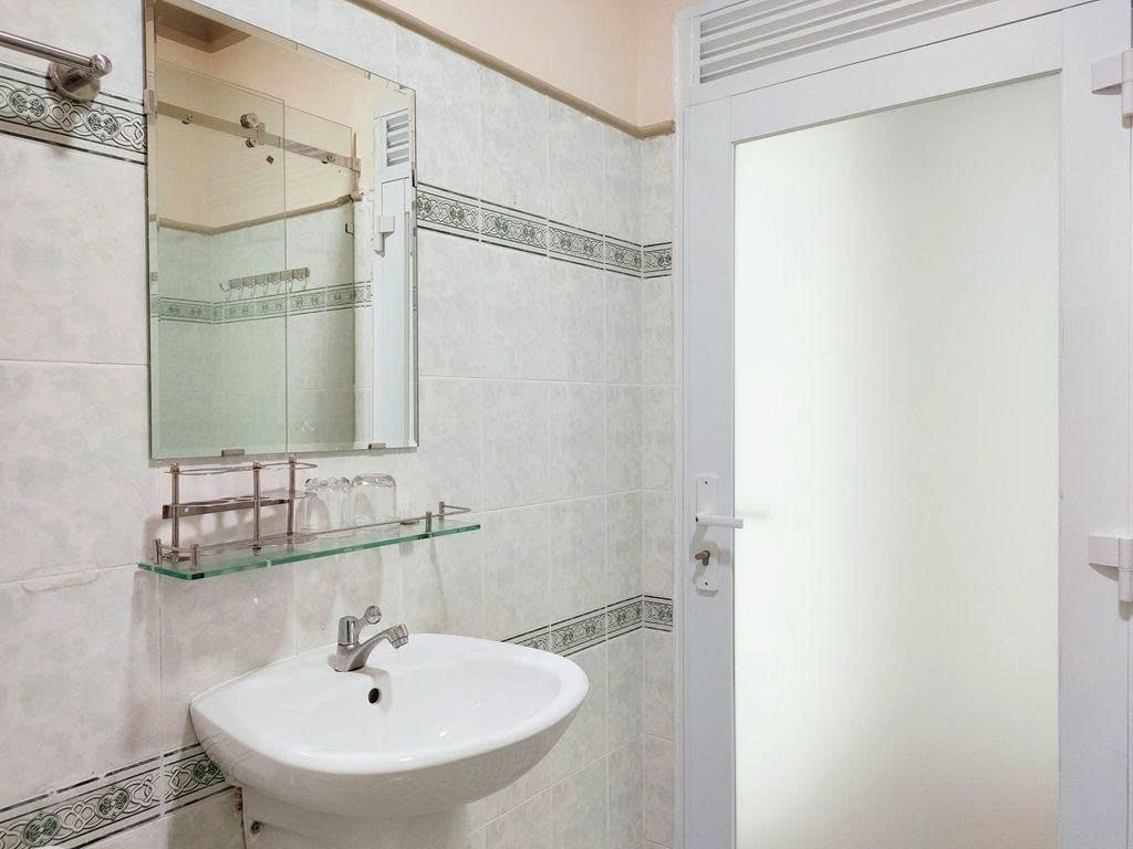 Phòng trọ Studio 30m2 tại PTC House Đỗ Quang Đẩu - Quận 1 - Phòng tắm