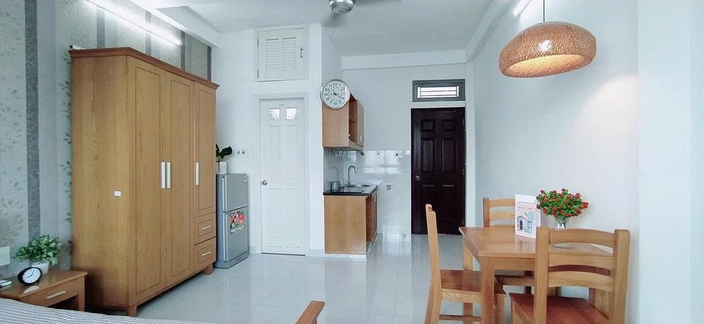 Phòng trọ PTC House Bà Lê Chân - Quận 1
