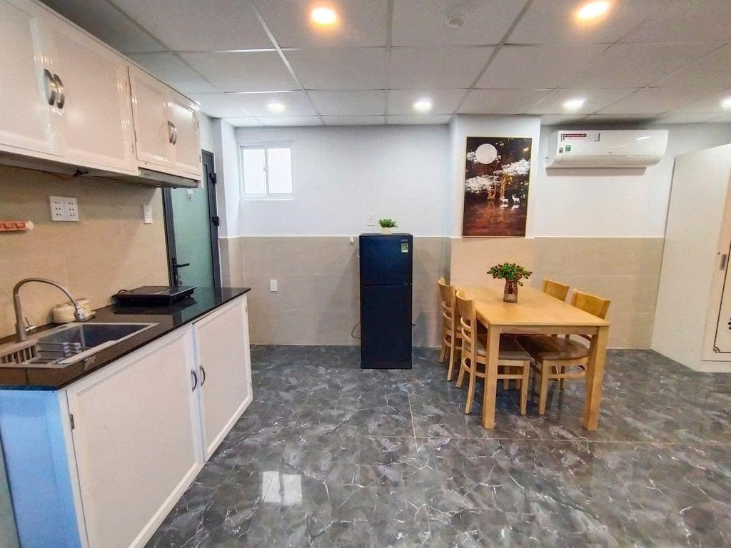 Phòng trọ PTC House Đường 37 - Quận 7 - Phòng (*)