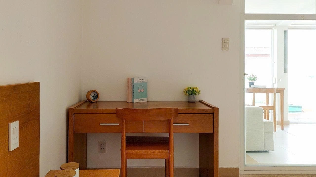 Phòng trọ Studio 20m2 tại PTC House 1 Phan Khiêm Ích - Quận 7 - Góc làm việc