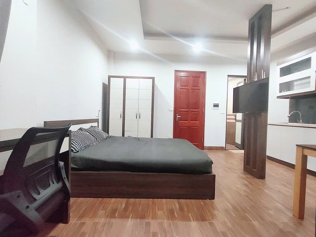 Phòng trọ Studio 35m2 tại PTC House Phan Kế Bính -  Ba Đình - Phòng ngủ