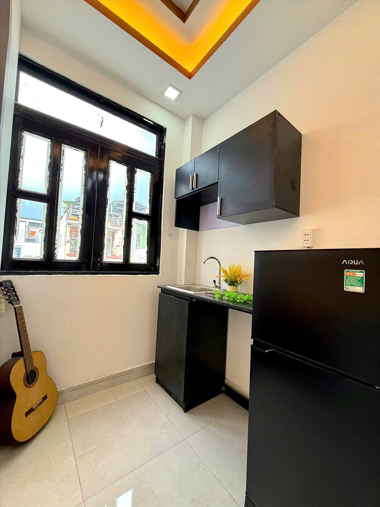 Phòng trọ 1 Phòng ngủ 25m2 tại Quân Home Lạc Long Quân - Tân Bình - Phòng bếp