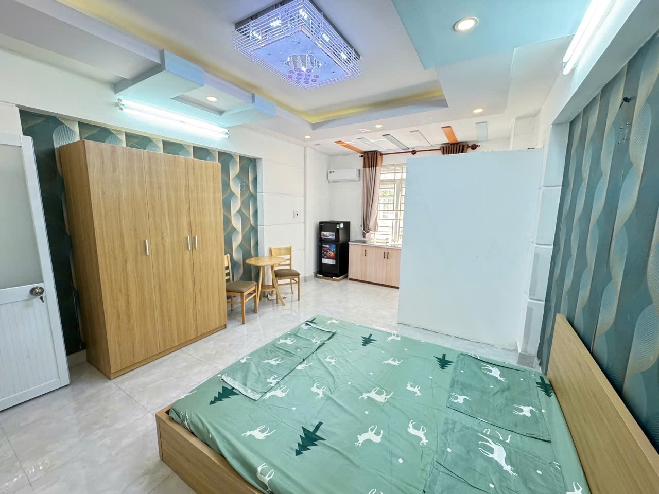 Phòng trọ Studio 25m2 tại MP House Cống Lở - Tân Bình - Góc làm việc