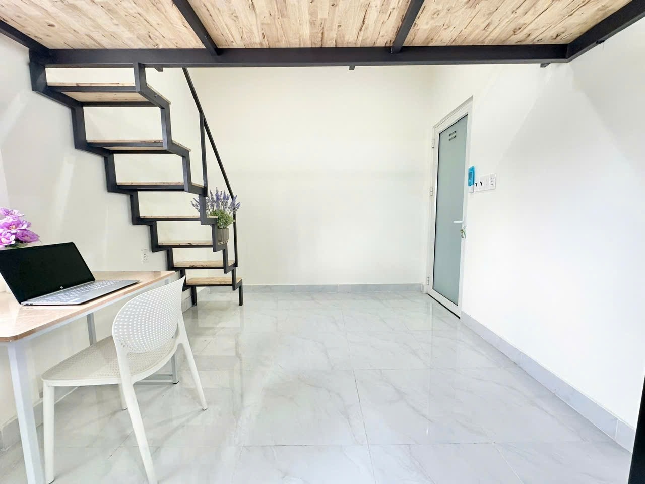 Phòng trọ Duplex 25m2 tại LACASA Home Đường số 28 - Gò Vấp - Phòng khách