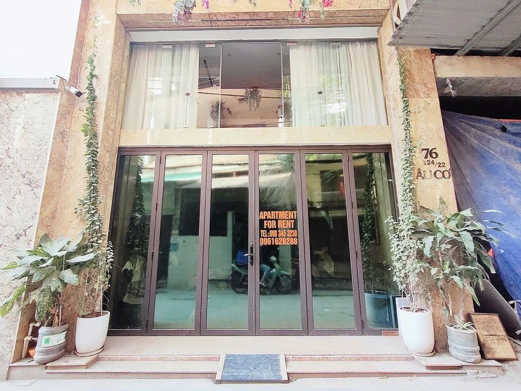 Phòng trọ PTC House Tứ Liên - Tây Hồ  - Toàn cảnh tòa nhà (*)