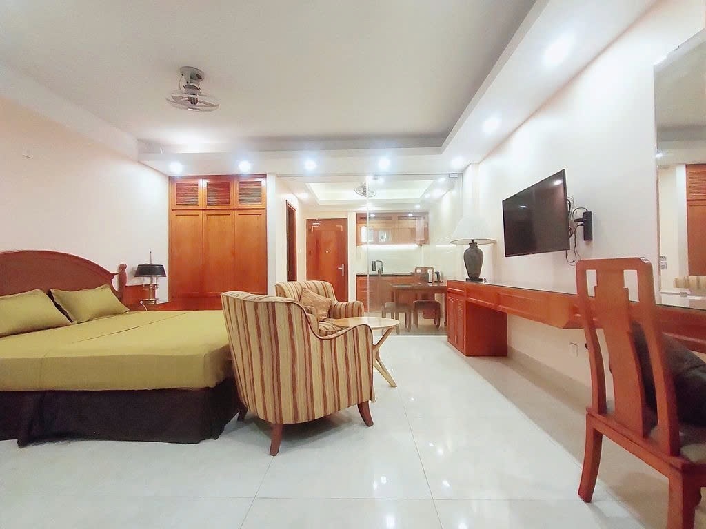 Phòng trọ Studio 40m2 tại PTC House Tứ Liên - Tây Hồ  - Phòng khách