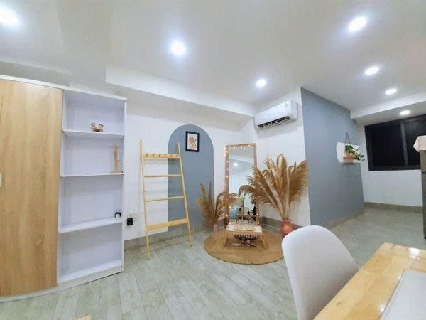 Phòng trọ Studio 25m2 tại PTC House Lý Thường Kiệt - Quận 10 - Góc làm việc