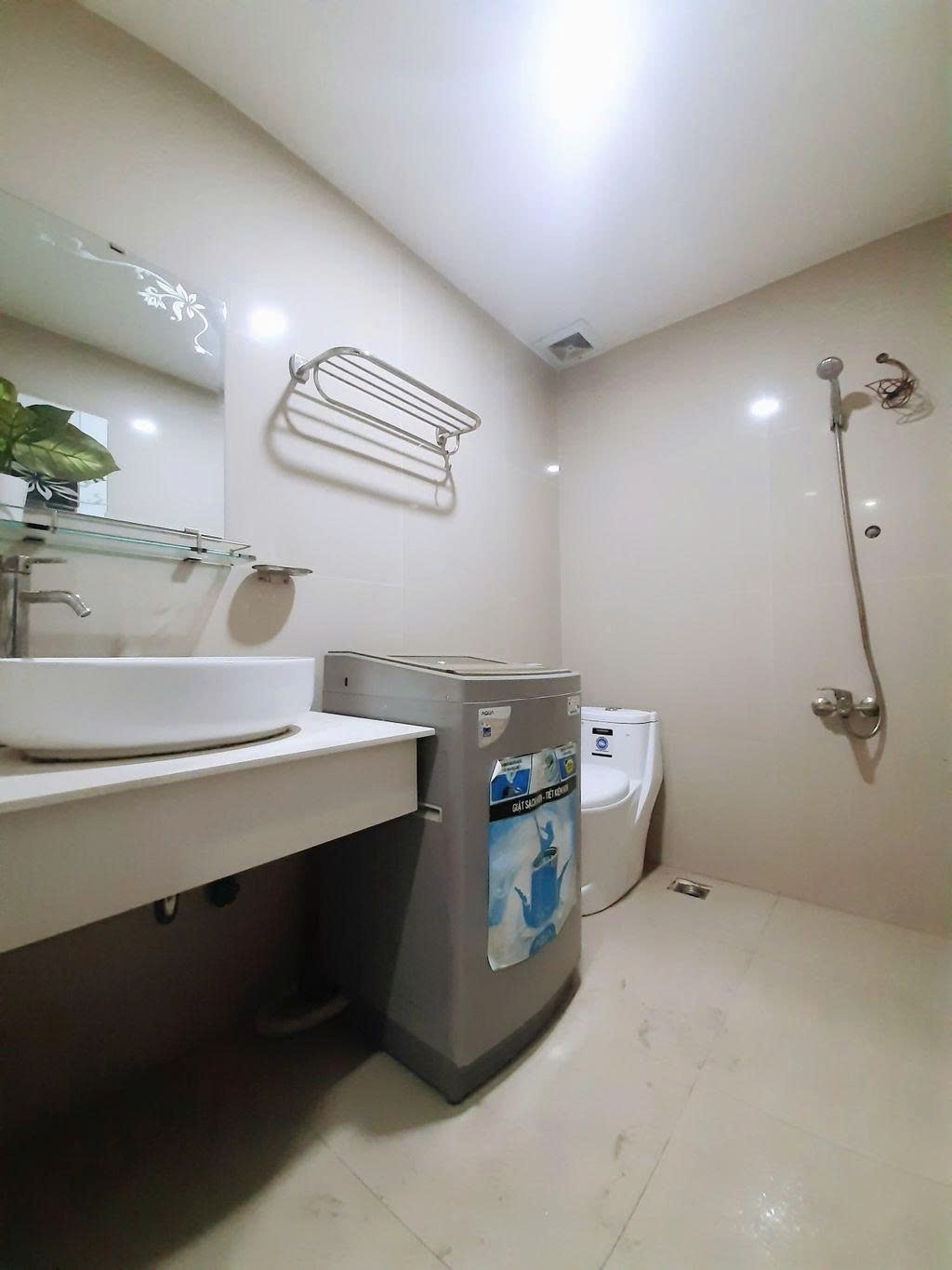 Phòng trọ Studio 25m2 tại PTC House Đường 5 - Gò Vấp - Phòng tắm