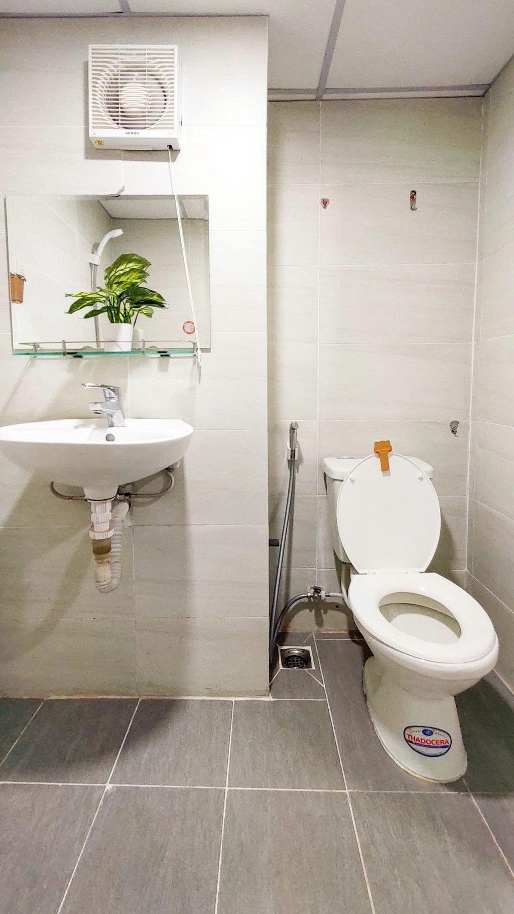 Phòng trọ Duplex 12m2 tại PTC House 2 Cao Thị Chính - Quận 7 - Phòng tắm